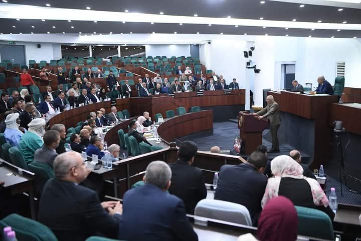هل سيفعلها البرلمان؛ ويدخل التاريخ بتجريم فرنسا؟
